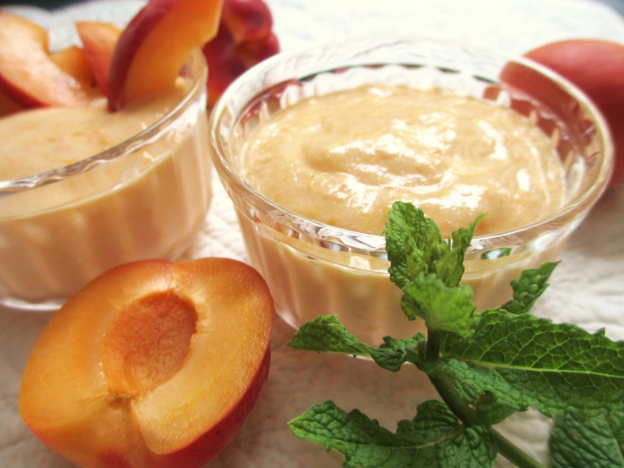 MOUSSE CRÉMEUSE AUX ABRICOTS