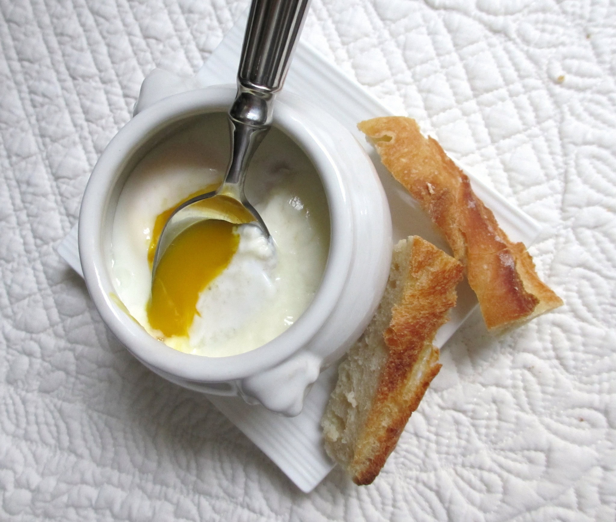 OEUFS COCOTTE AU JAMBON