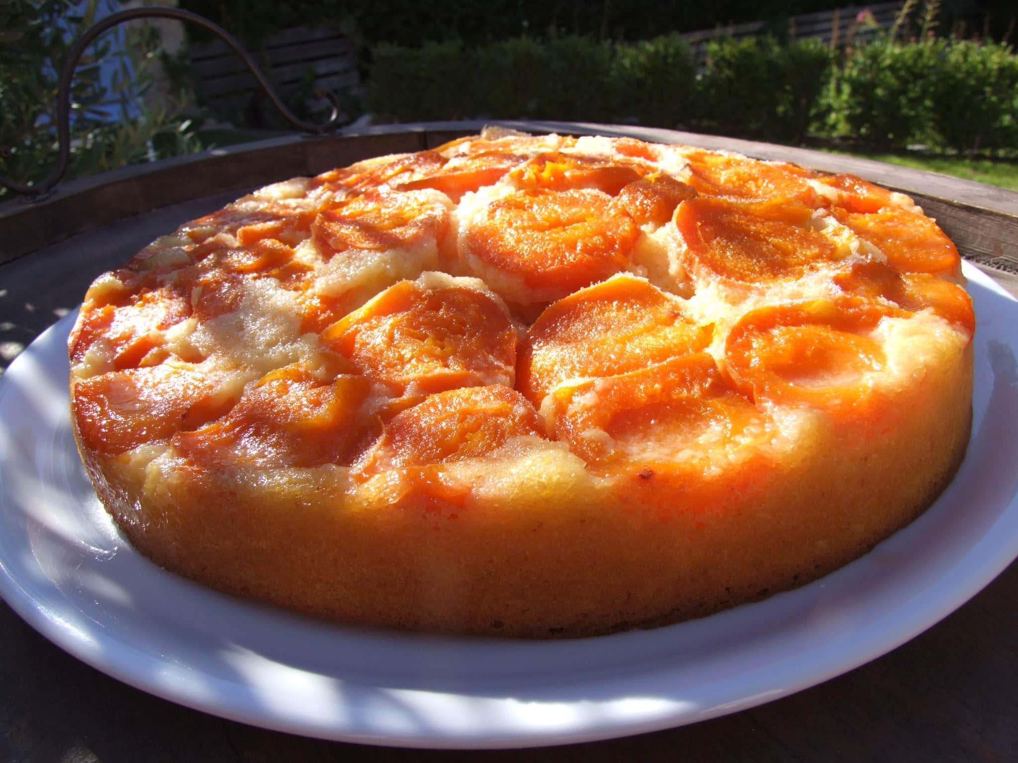GÂTEAU RENVERSÉ AUX ABRICOTS