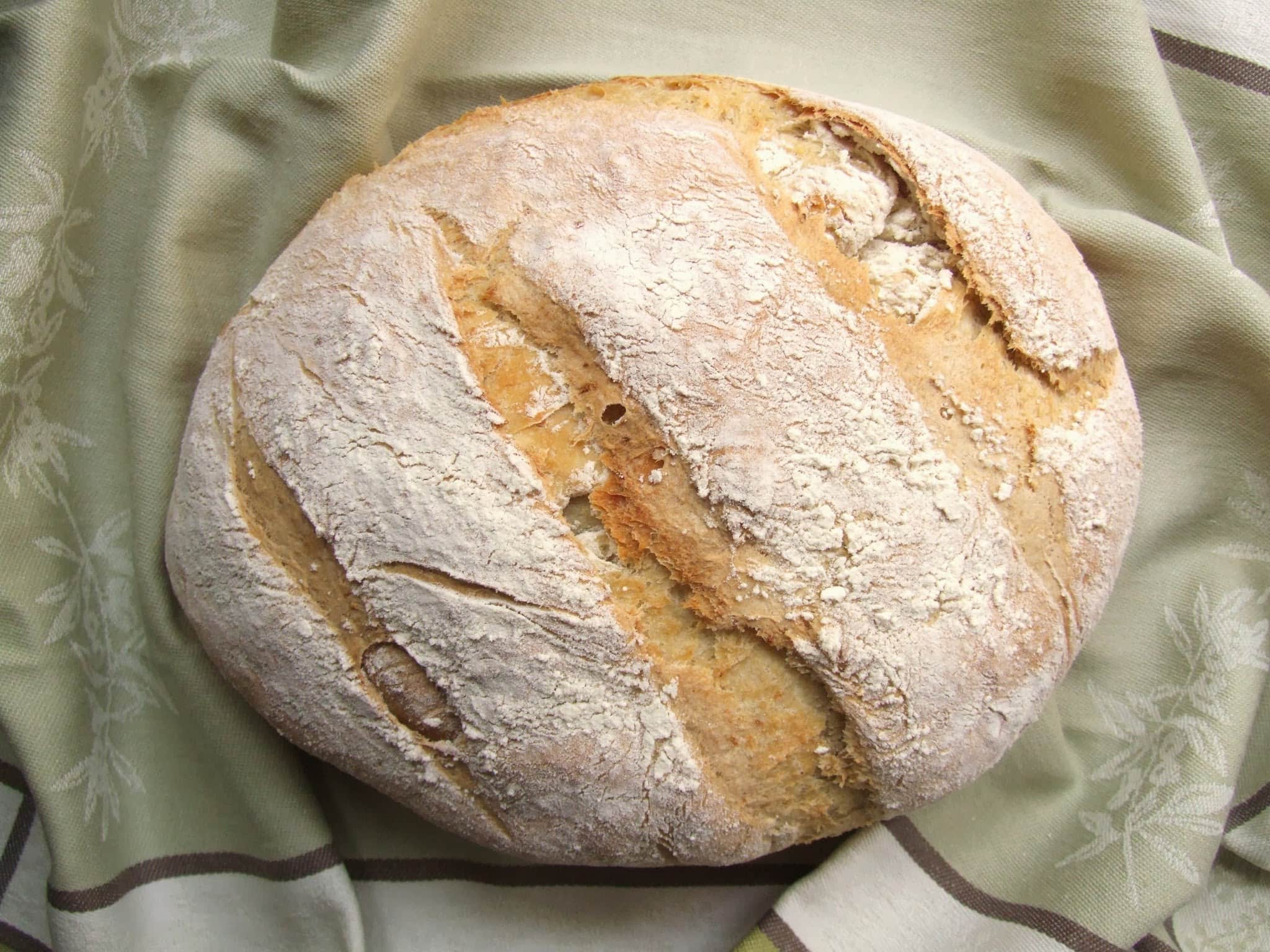 PAIN MOELLEUX AUX COURGETTES