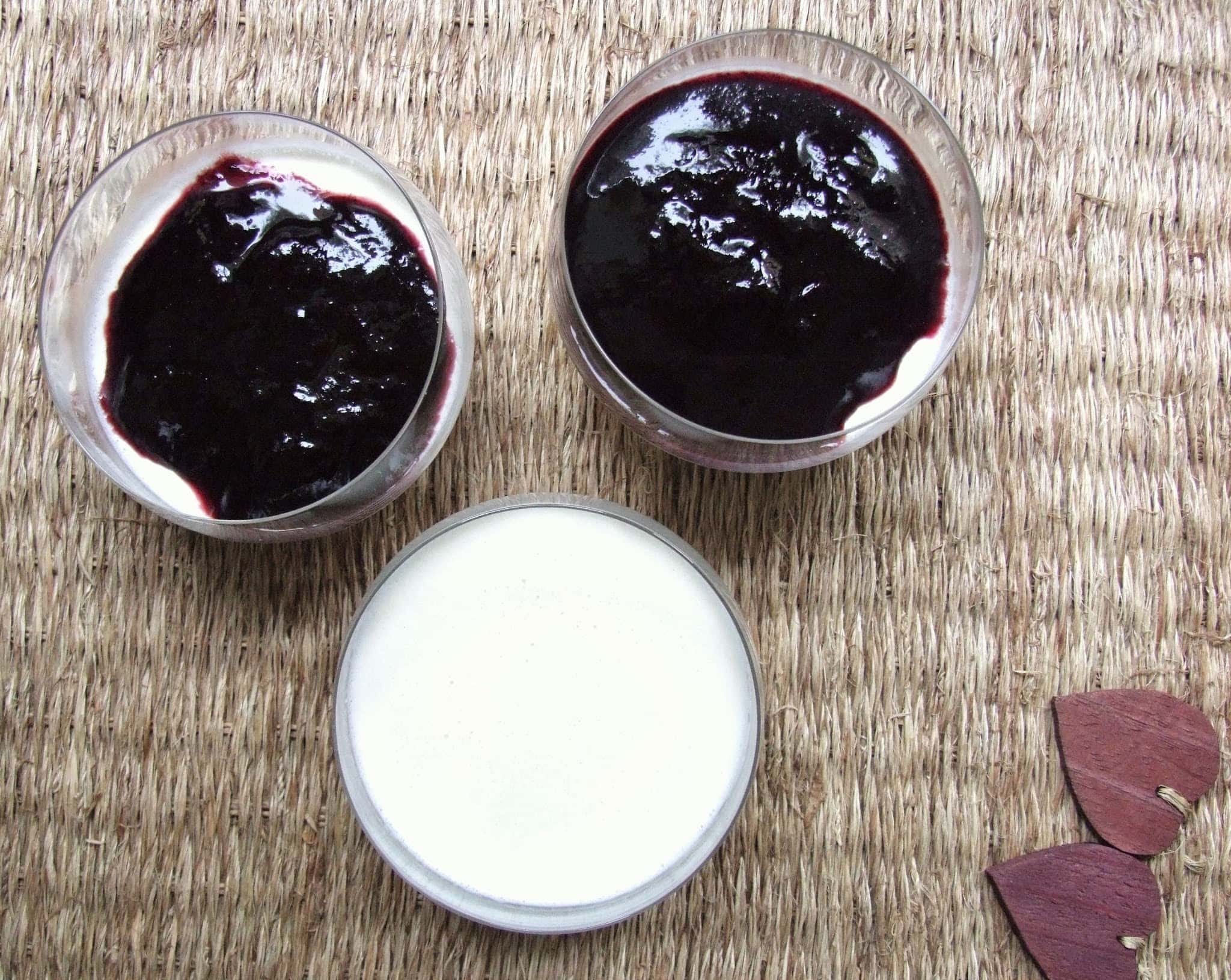 PANNA COTTA AU COULIS DE MYRTILLES