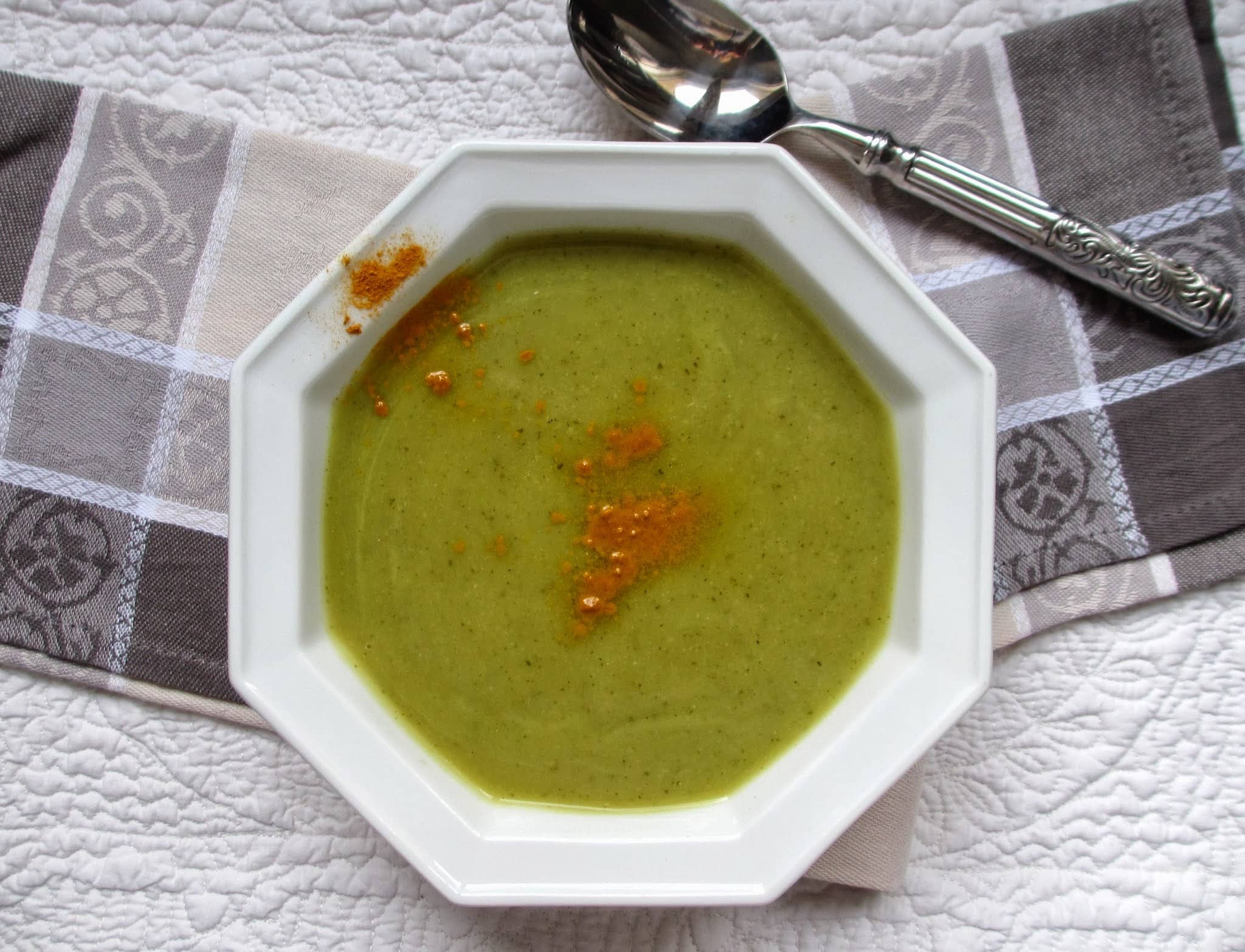 SOUPE DÉTOX N° 1