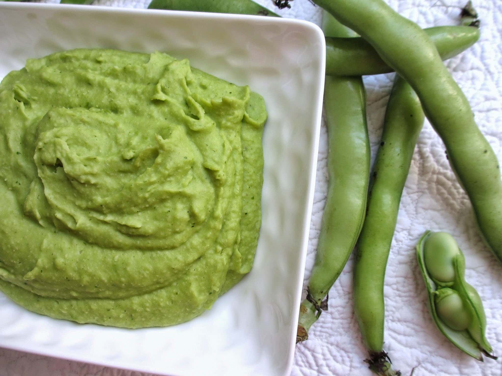 PURÉE DE FÈVES
