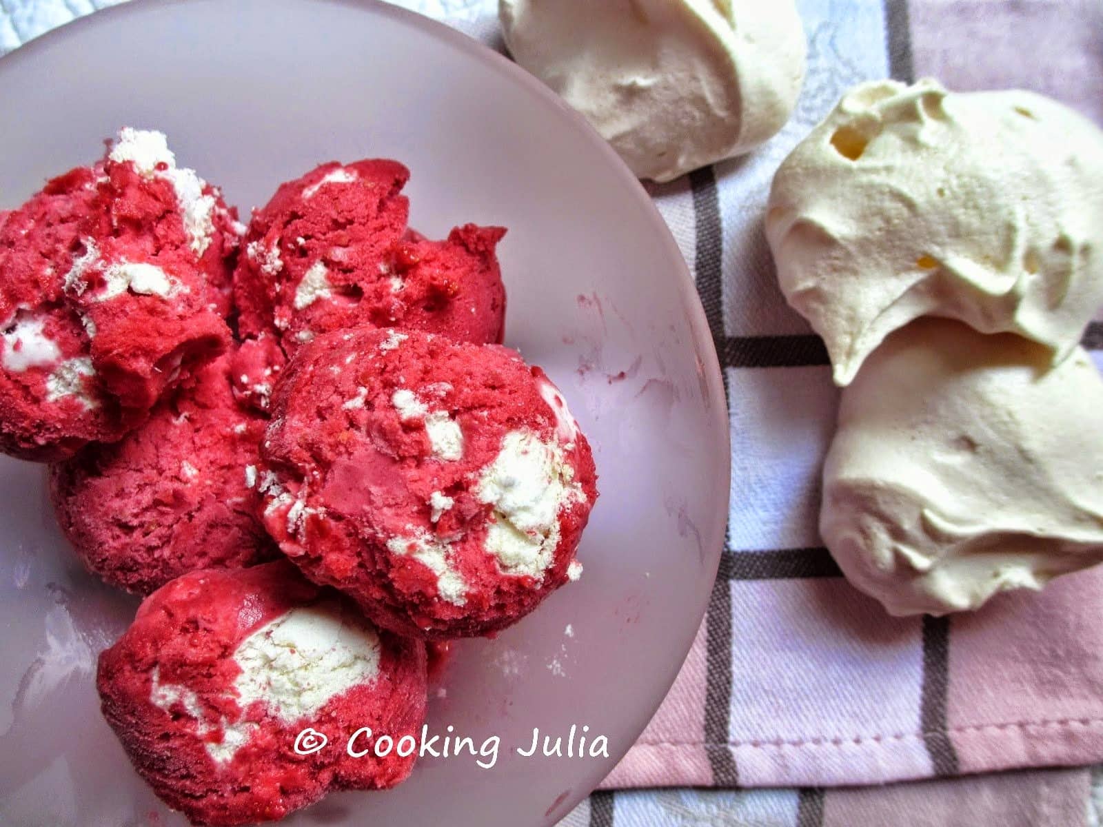 SORBET À LA FRAMBOISE MERINGUÉ