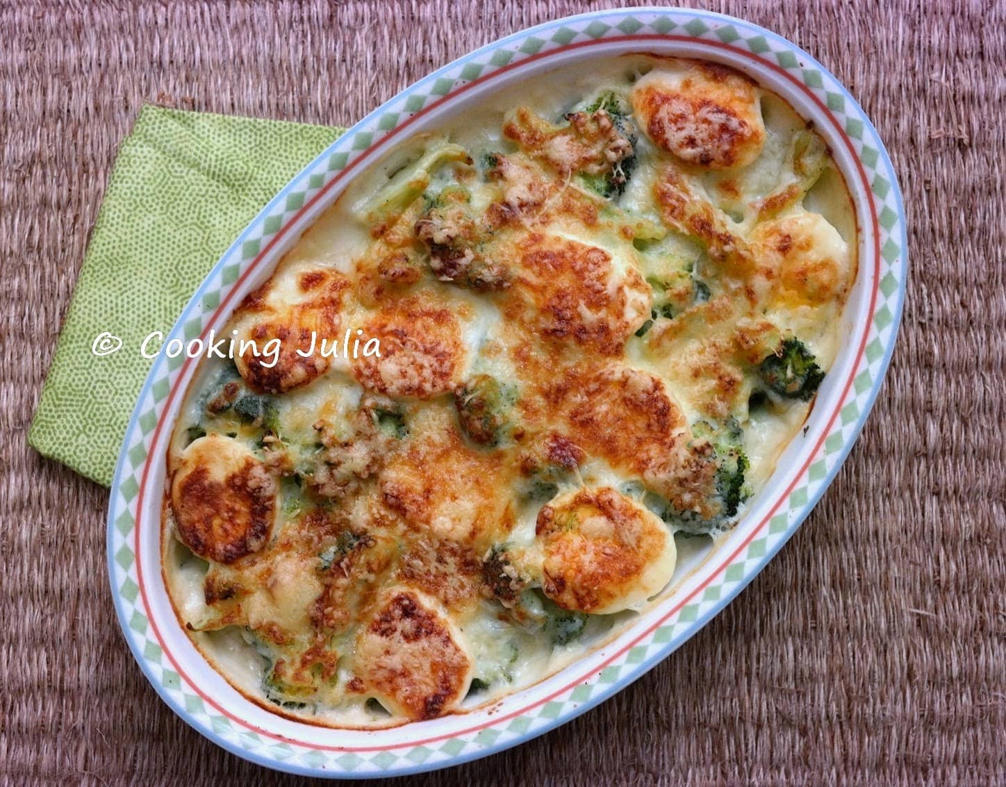 GRATIN DE BROCOLIS AUX ŒUFS