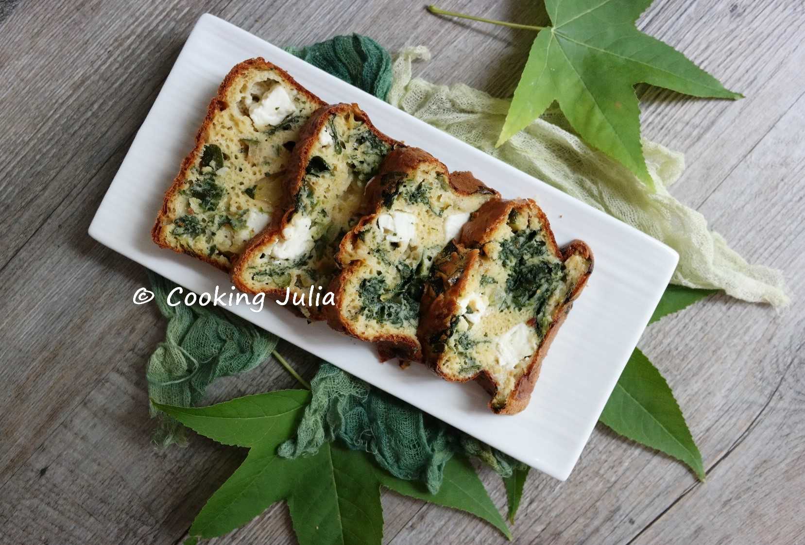 CAKE AUX ÉPINARDS, COURGETTE ET FETA (DÉFI PASSE-PLATS ENTRE AMIS #2)