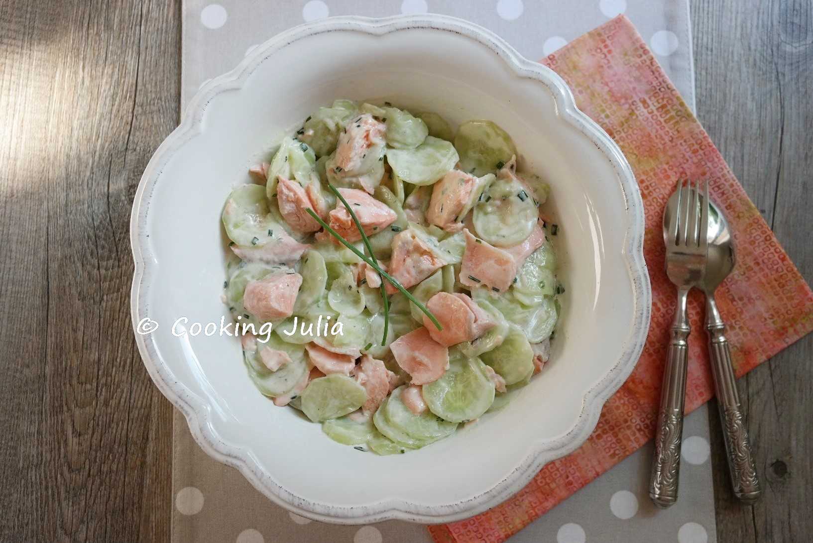 SALADE DE CONCOMBRE AU SAUMON
