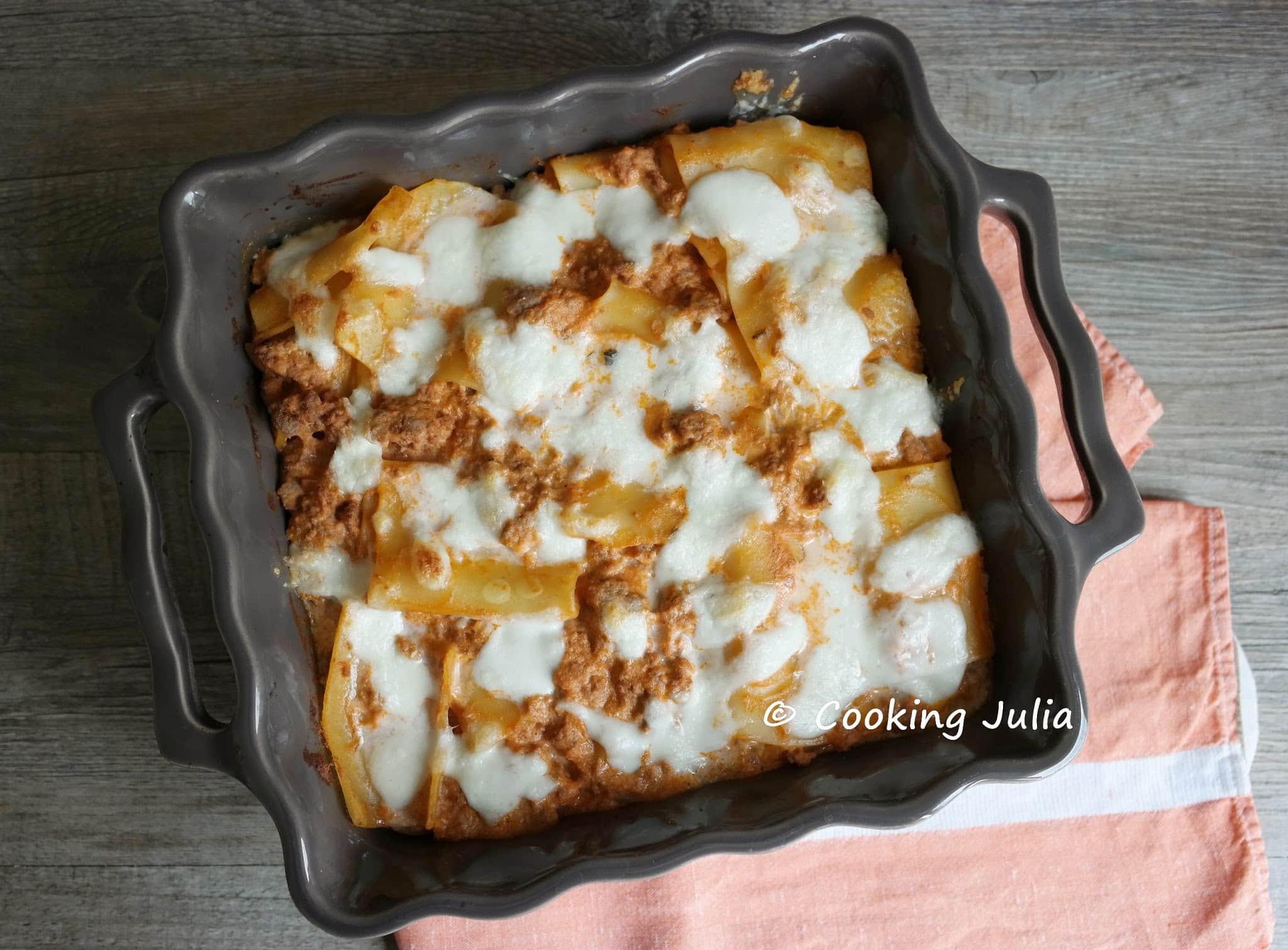 LASAGNES À LA BOLOGNAISE EXPRESS