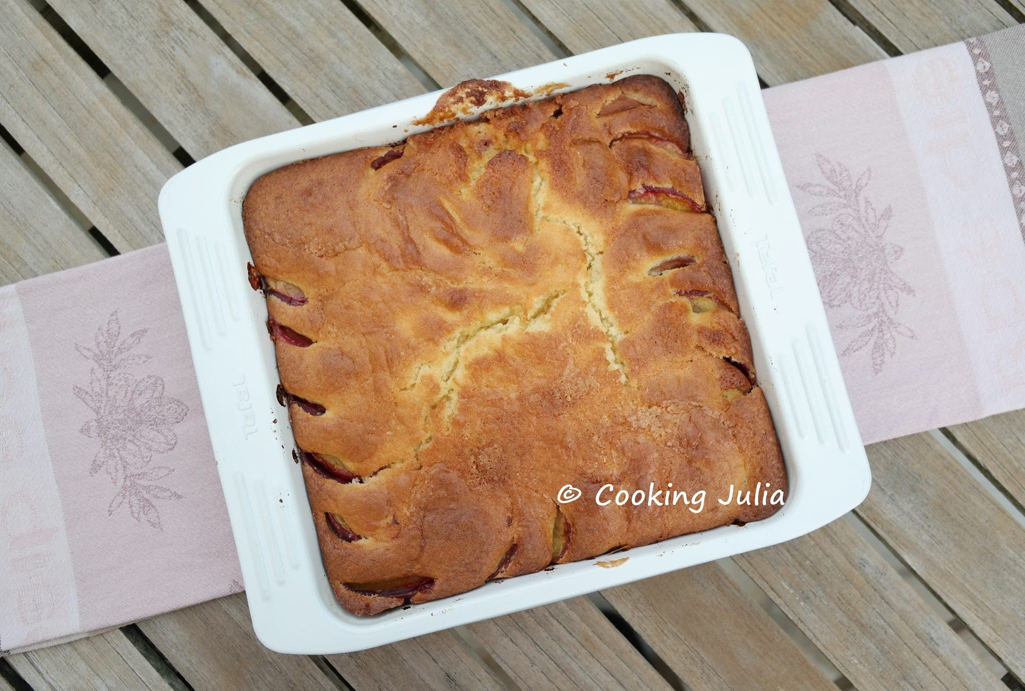 GÂTEAU MOELLEUX AUX PÊCHES