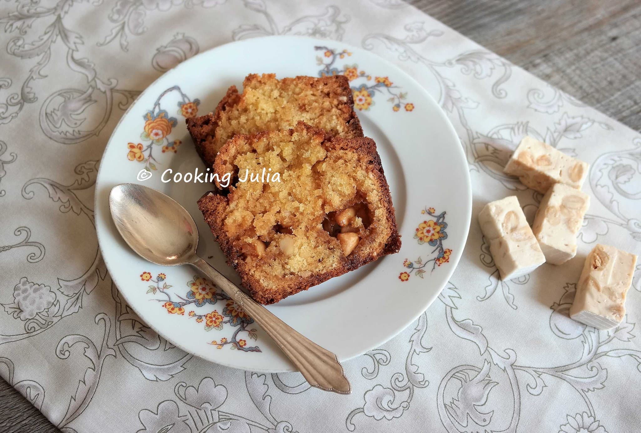 CAKE AU NOUGAT