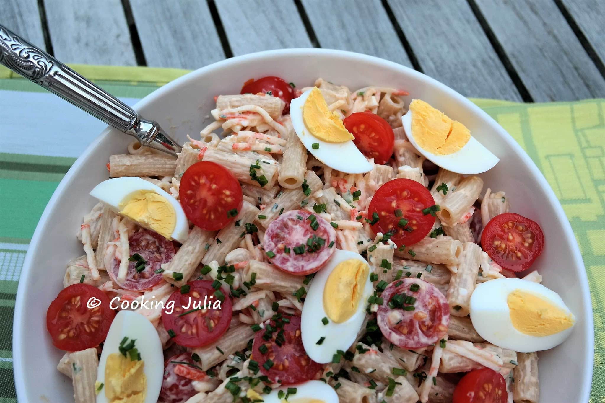 SALADE DE PÂTES AU SURIMI