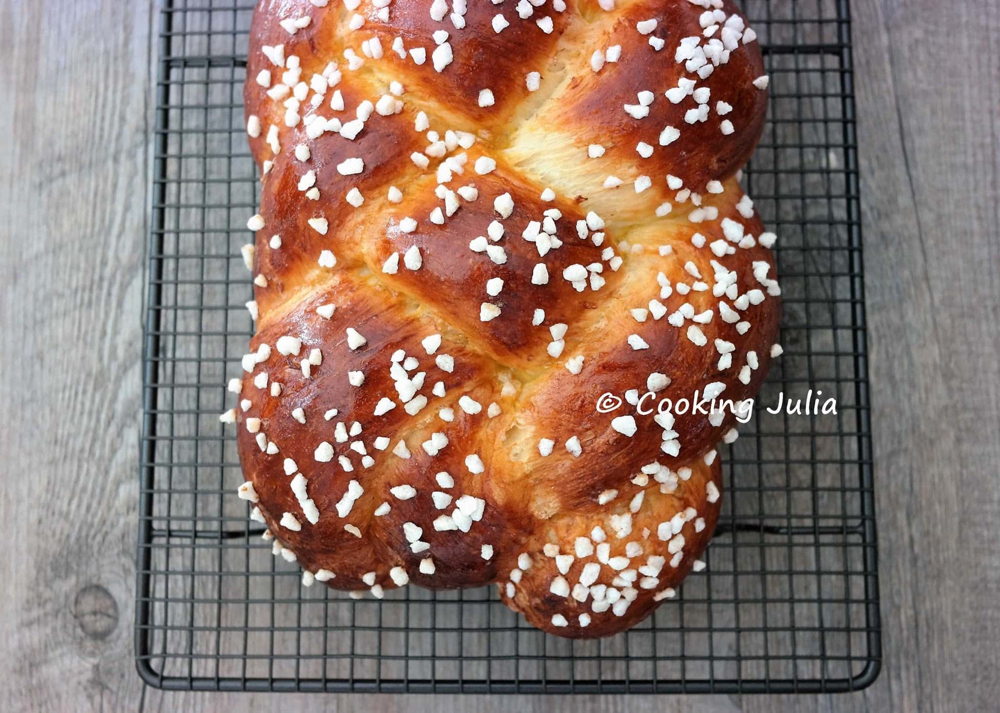 BRIOCHE TRESSÉE AU SUCRE PERLÉ