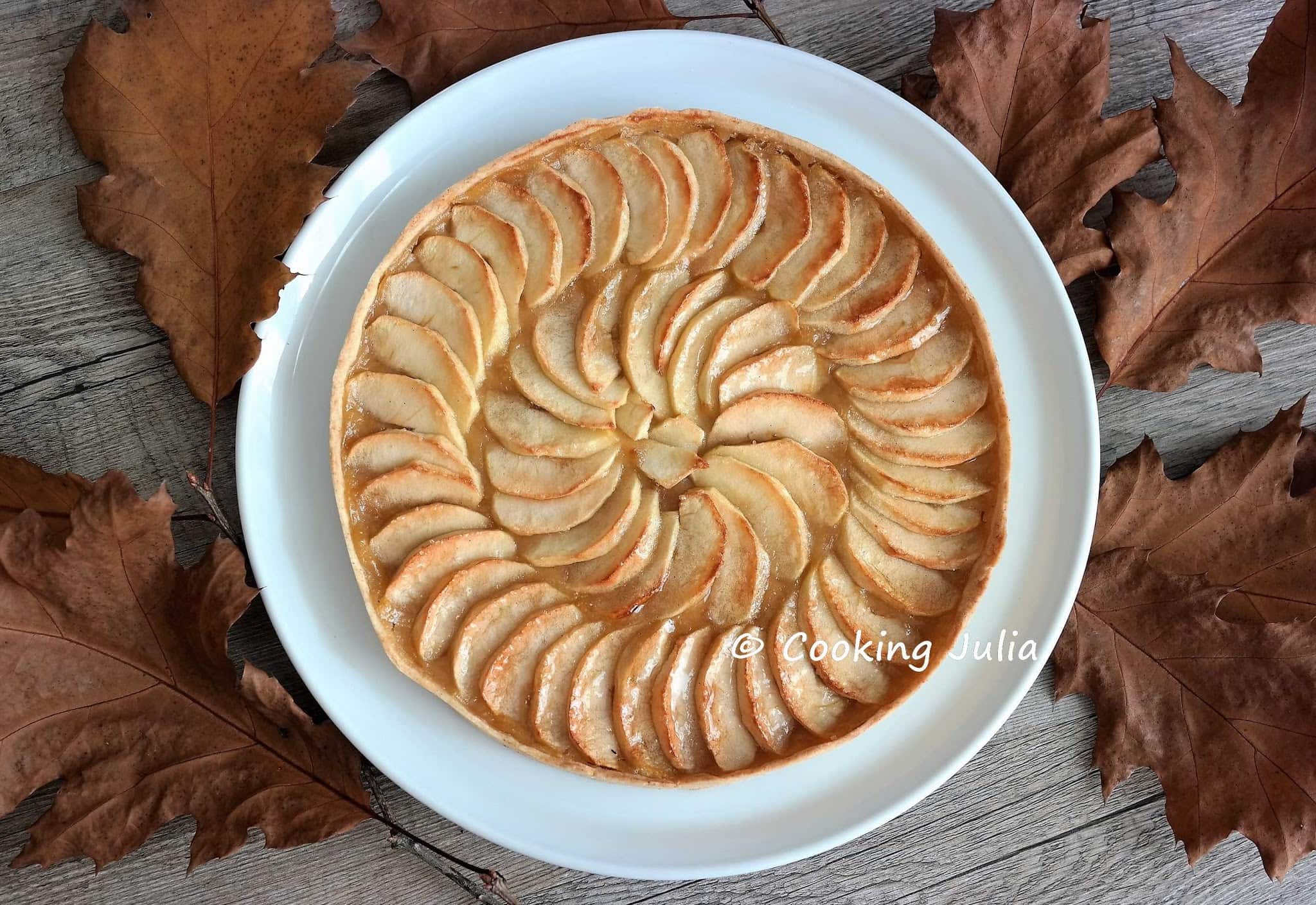 TARTE AUX POMMES AU BEURRE DE POMME