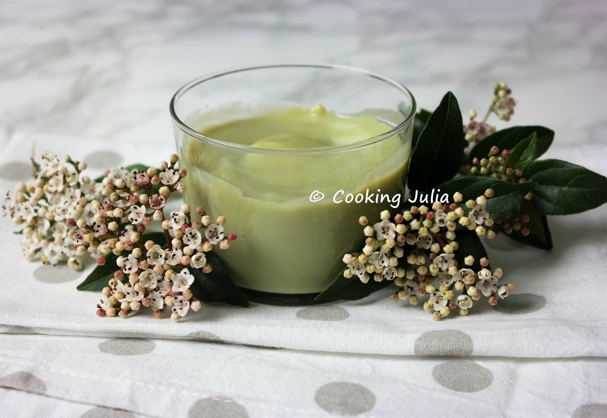 CRÈMES DESSERT AU THÉ MATCHA