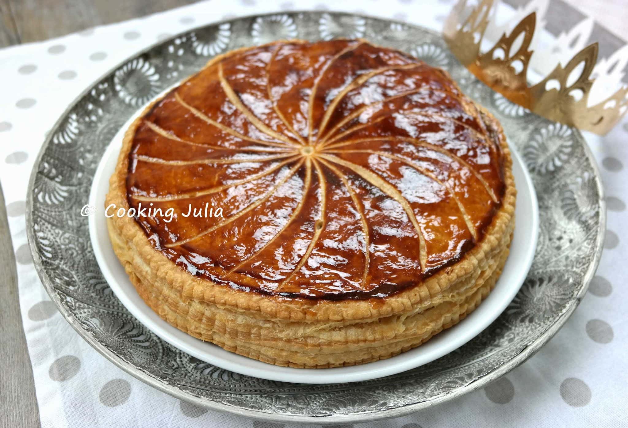 GALETTE DES ROIS TRADITIONNELLE (PÂTE FEUILLETÉE INVERSÉE)
