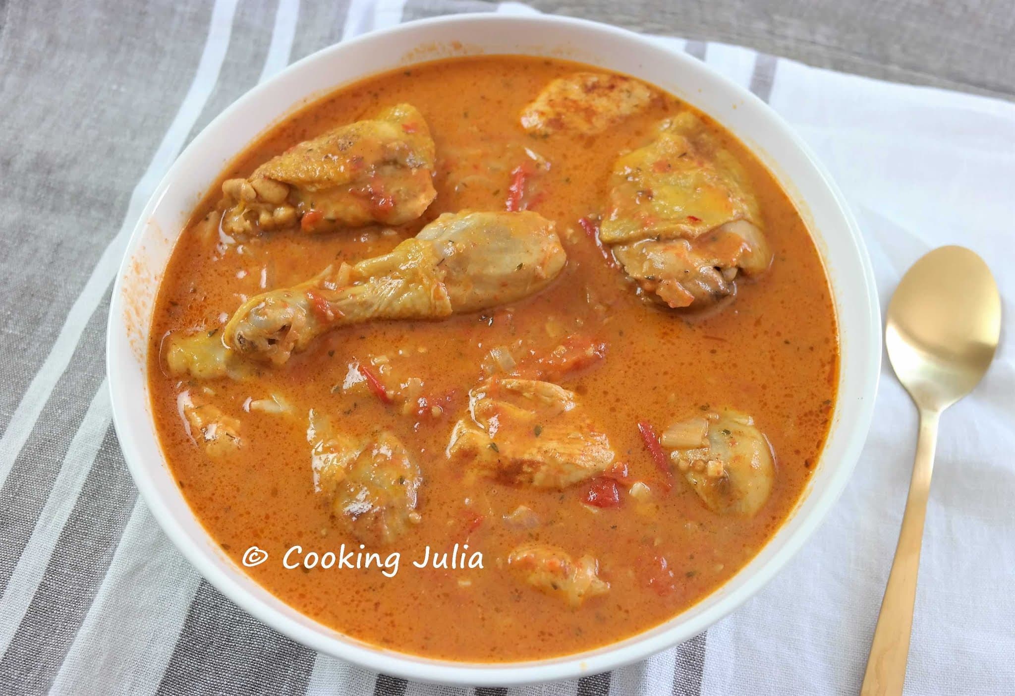POULET SAUTÉ À LA CRÈME DE TOMATES