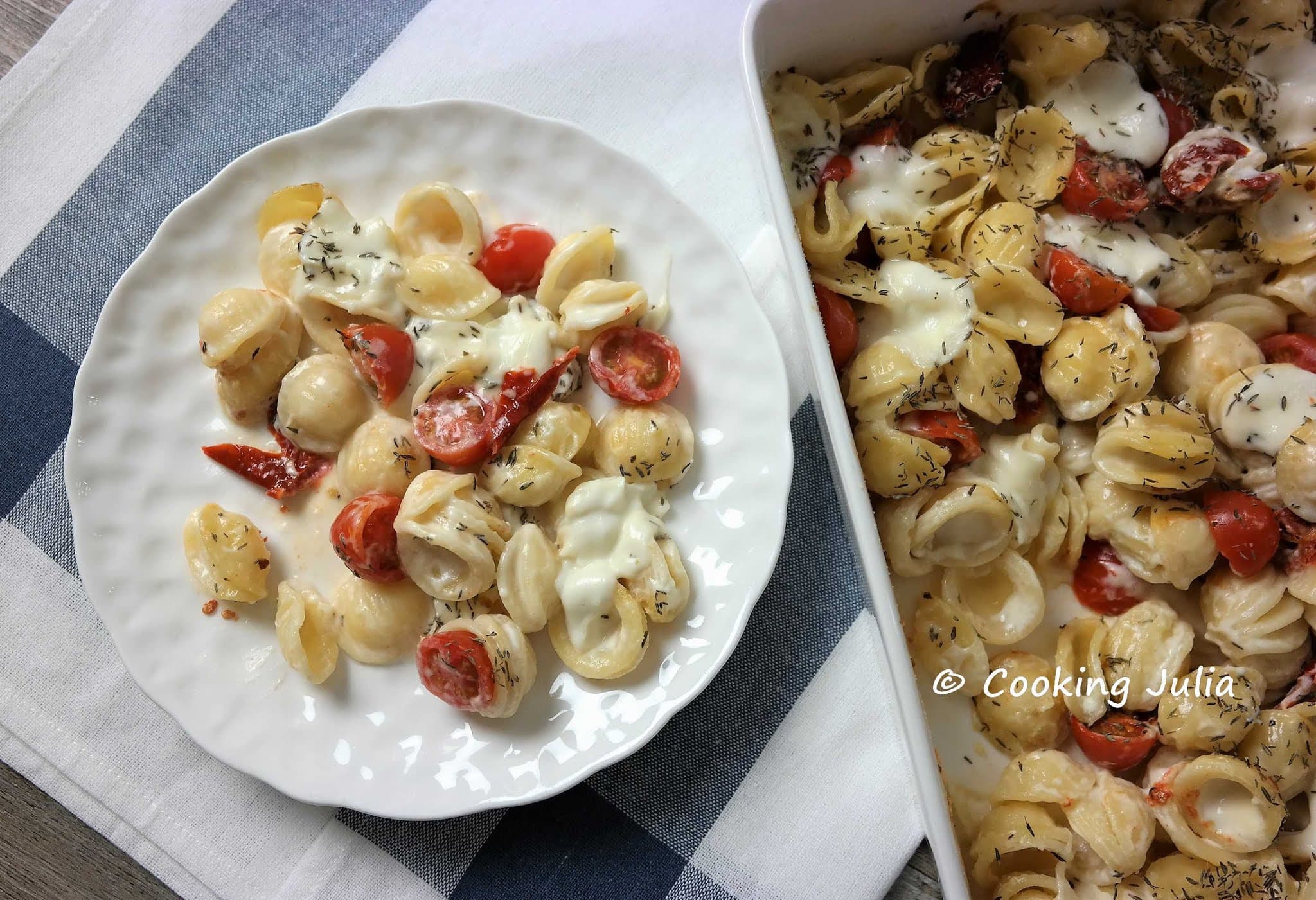 GRATIN DE PÂTES AUX DEUX TOMATES ET MOZZARELLA