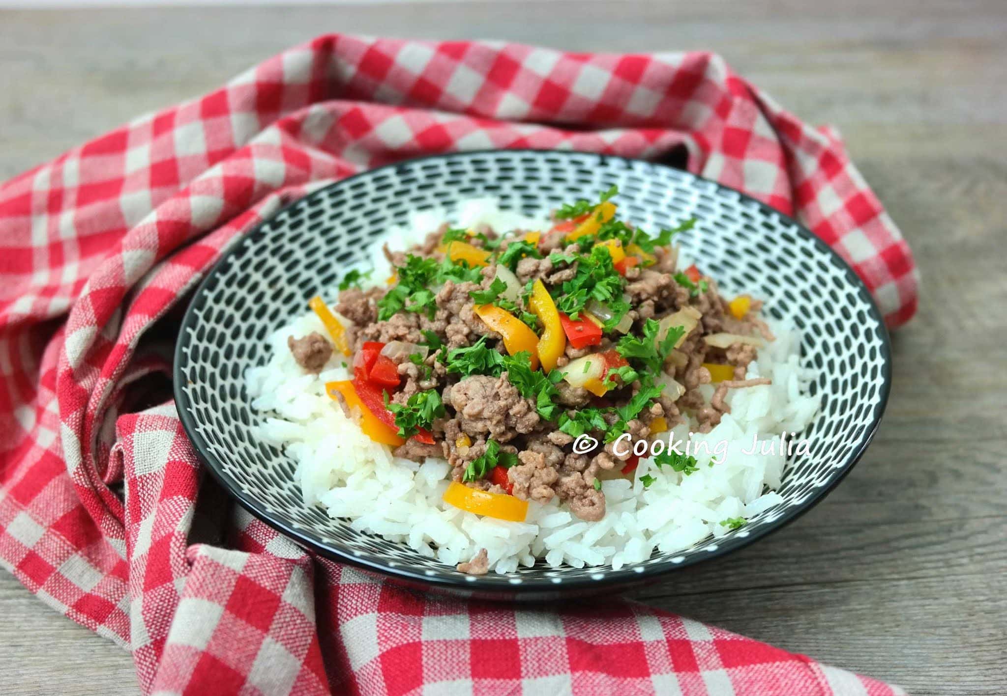 ASSIETTE LÉGÈRE DE BŒUF AUX POIVRONS