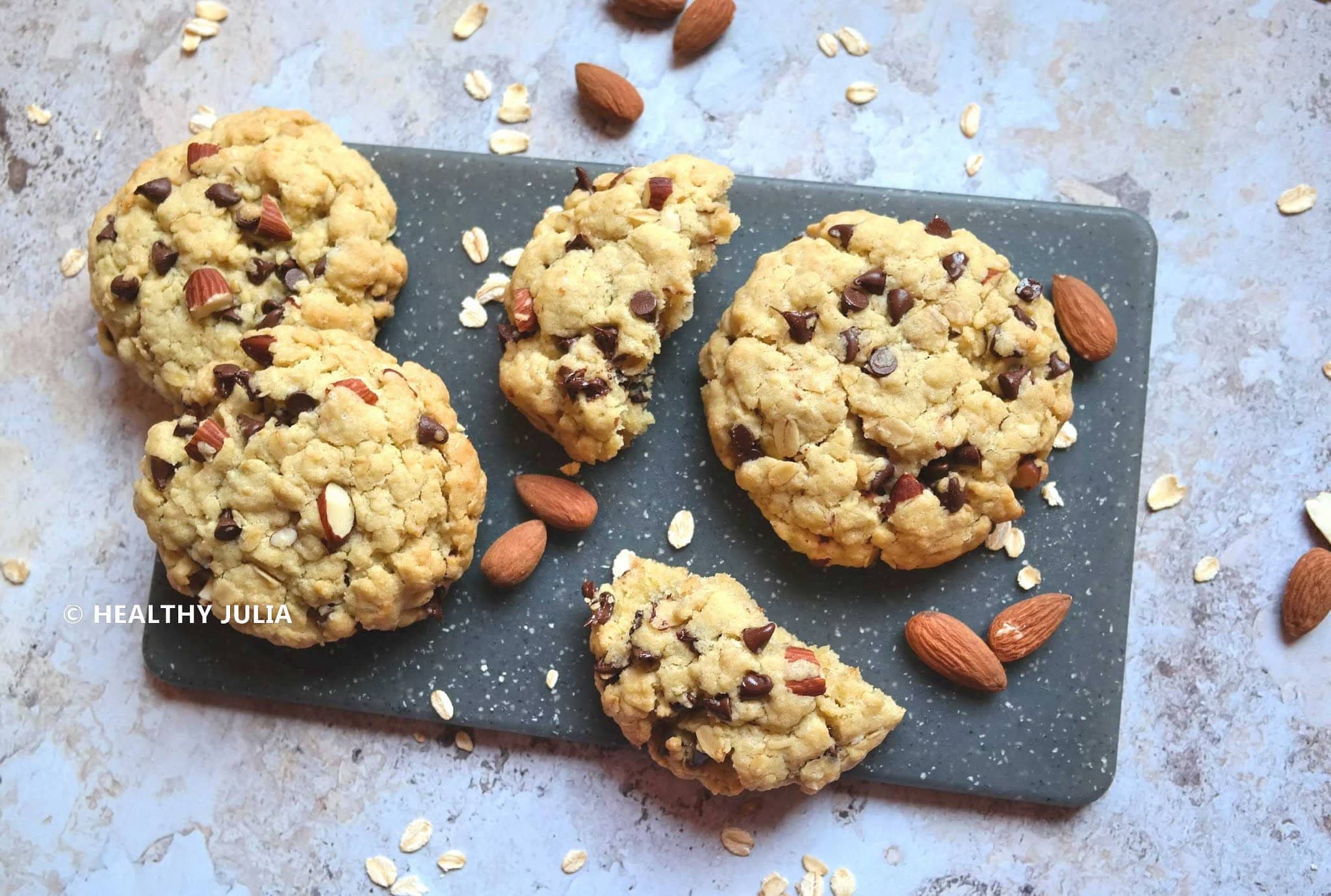 GROS COOKIES AMANDE ET CHOCOLAT