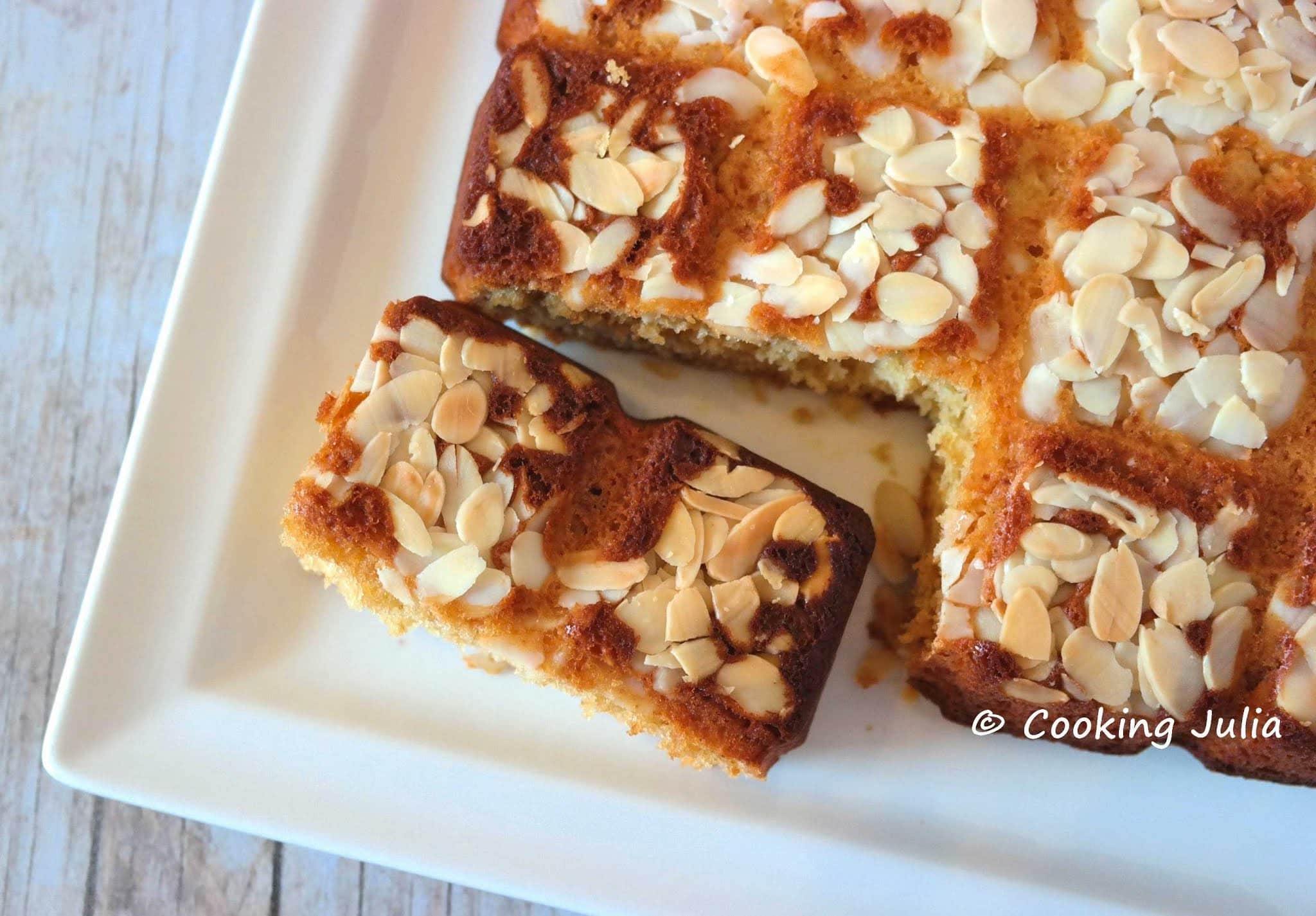 MOELLEUX AU MIEL ET AUX AMANDES