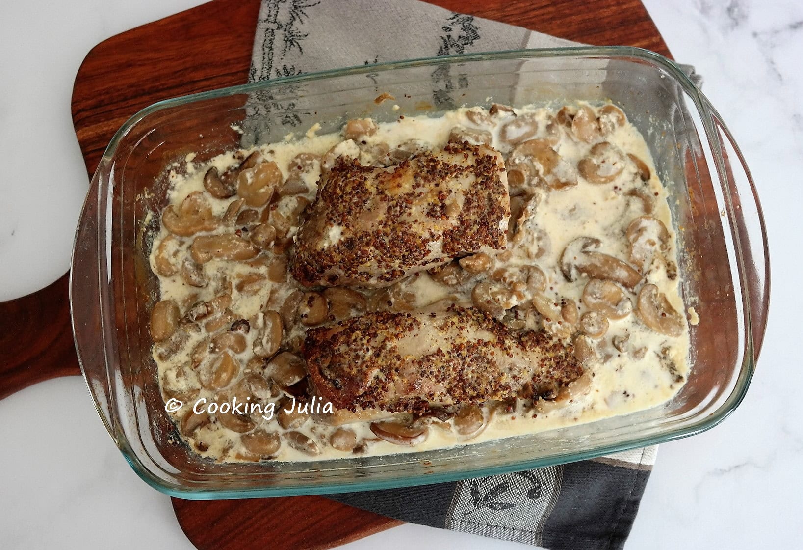 FILET MIGNON À LA MOUTARDE ET AUX CHAMPIGNONS