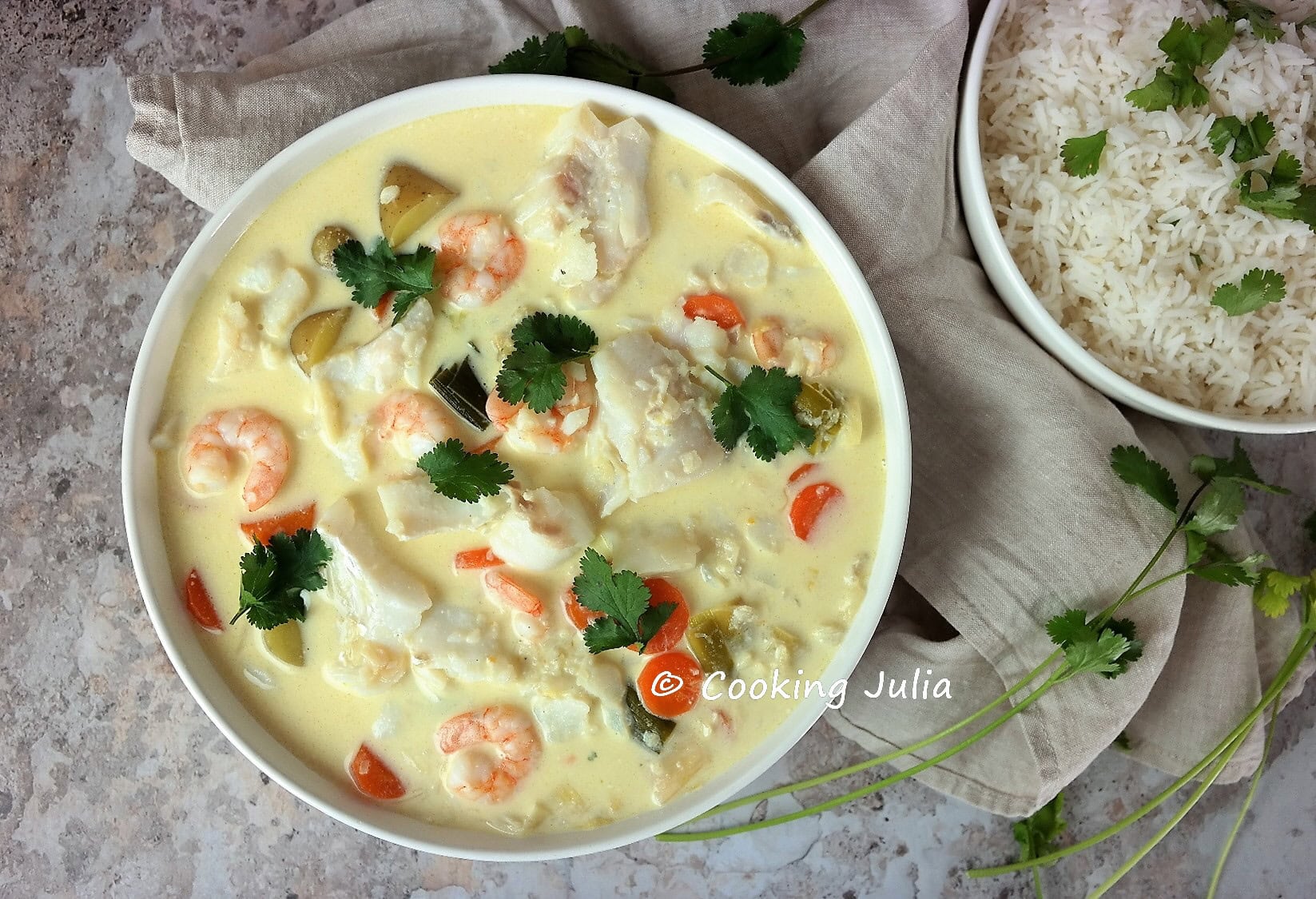 BLANQUETTE DE CABILLAUD ET CREVETTES AUX LÉGUMES