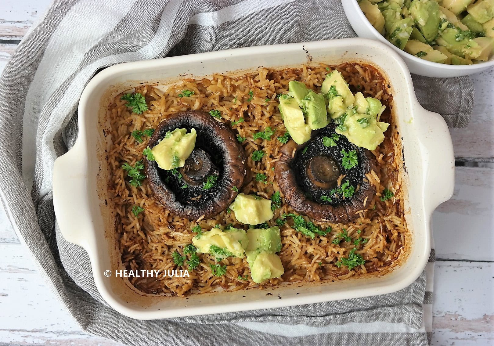 PORTOBELLOS RÔTIS ET SALADE D&rsquo;AVOCAT