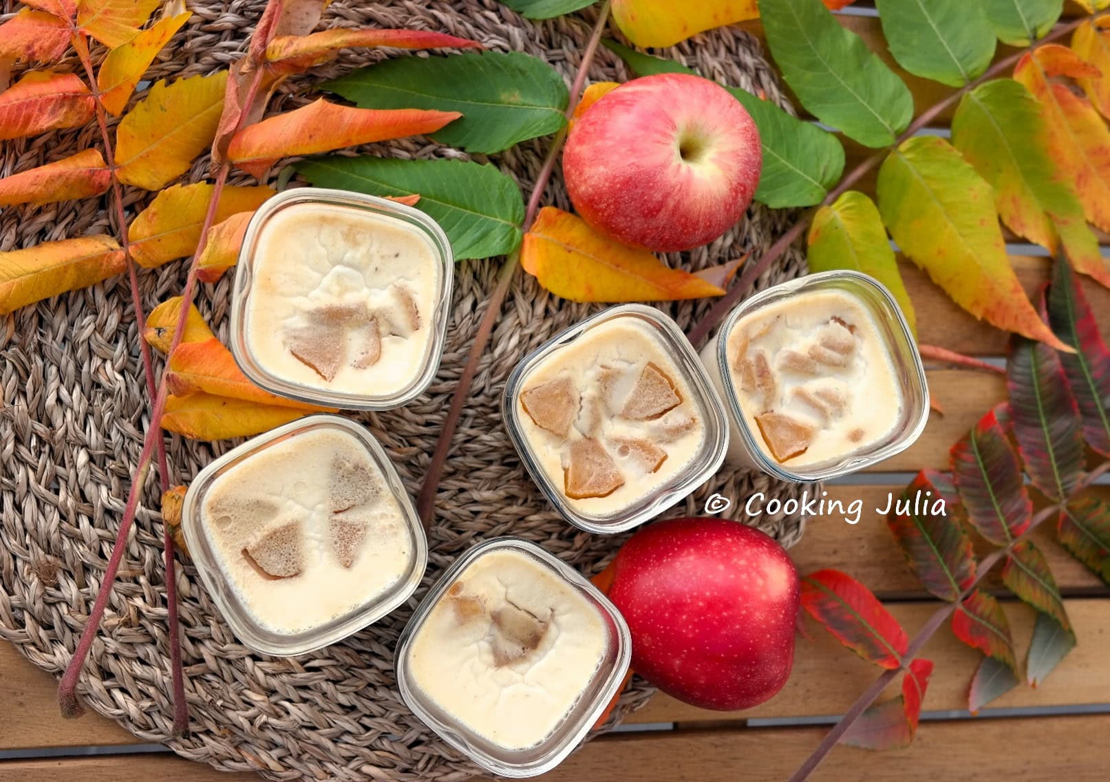 FLANS AUX POMMES CARAMÉLISÉES (MULTI DÉLICES)