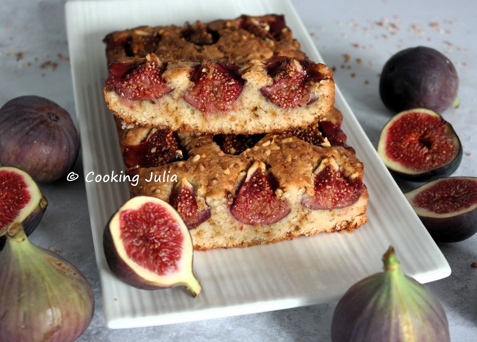 MOELLEUX AUX FIGUES ET PRALIN