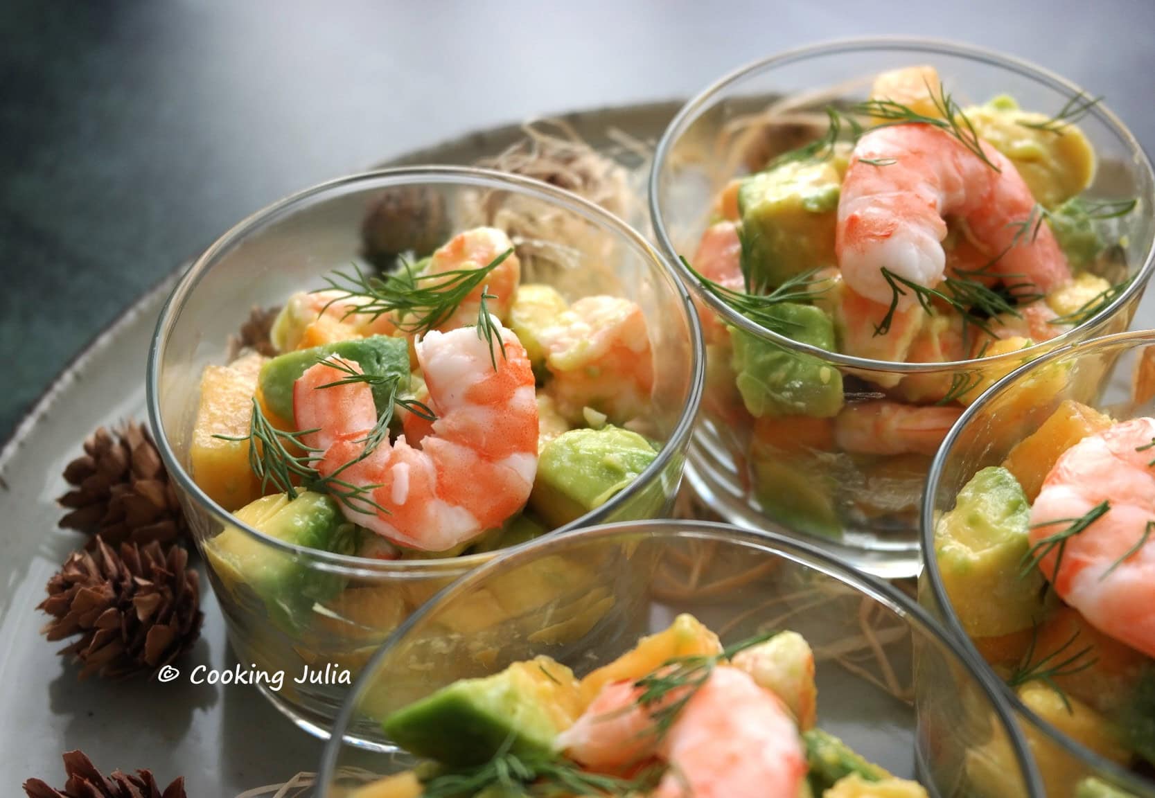 TARTARE D&rsquo;AVOCAT, CREVETTES ET KAKI