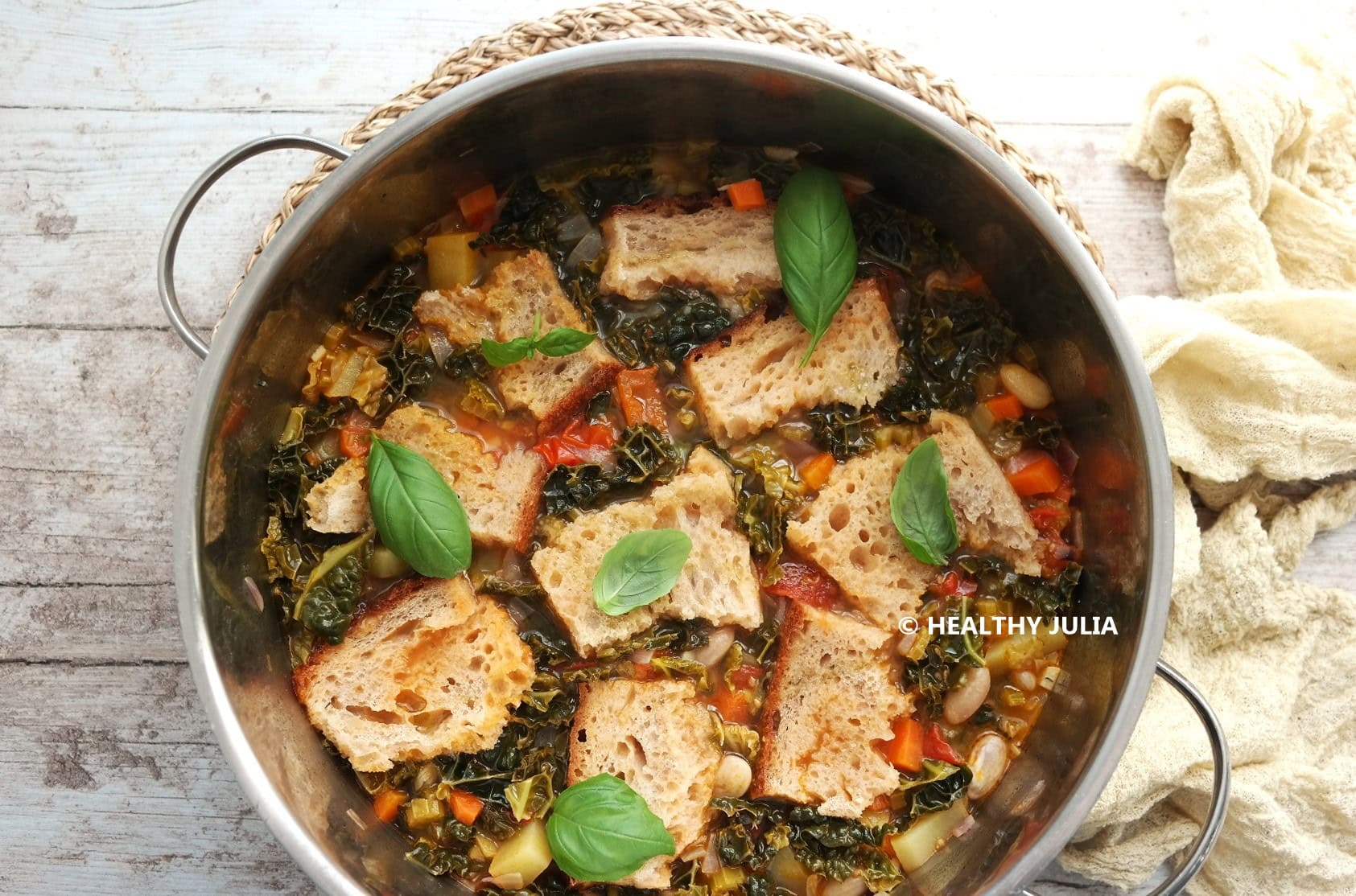 RIBOLLITA, LA SOUPE TOSCANE