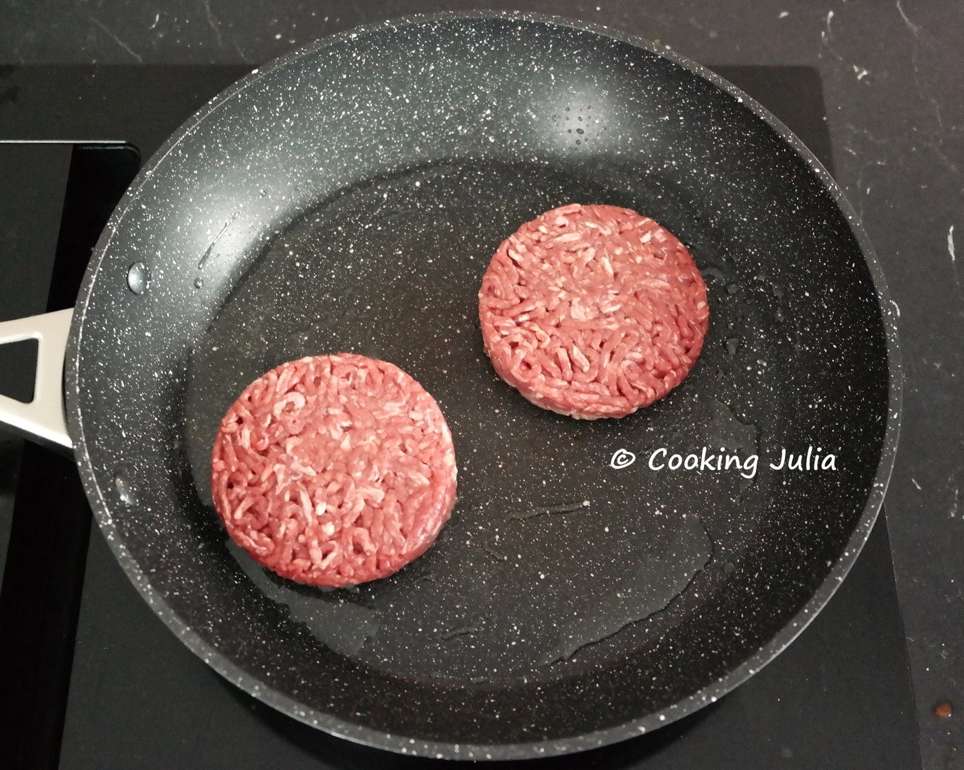 xSteak%20%C3%A0%20cheval%20p%C3%A2tes%20aux%20tomates%20fra%C3%AEches%204.jpeg