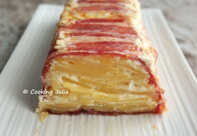 Cake aux pommes de terre et tranches de lard
