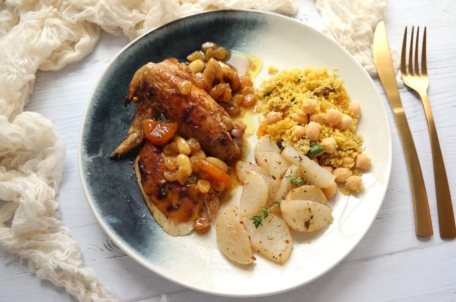 Chapon farci au couscous et fruits secs