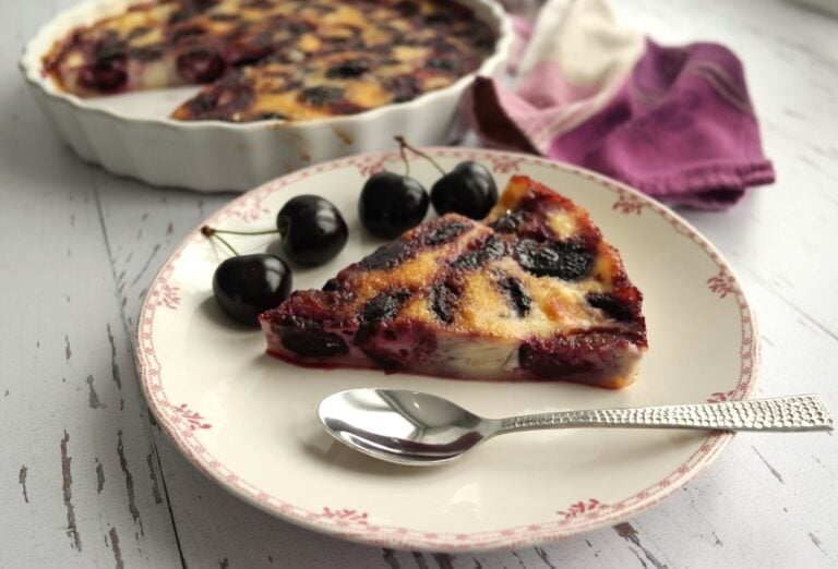 Clafoutis léger aux cerises noires