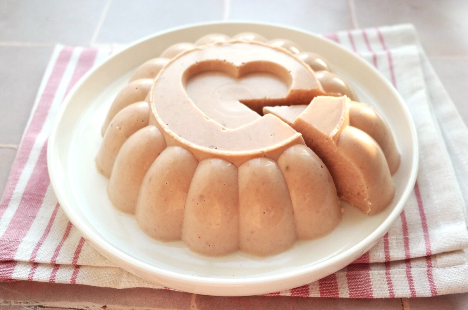 Charlotte de mousse de jambon